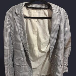 Classic Gray Checkered Blazer